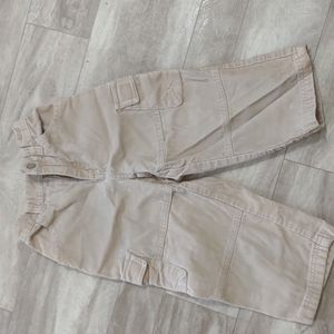 Boys size 3T khaki pants.
